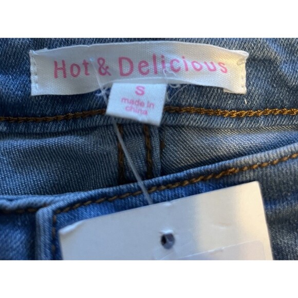 Hot & Delicious Rhinestone Fringe Jeans Y2K Inspired Distressed Womens Small NWT - Picture 15 of 16